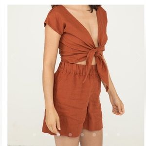 Elizabeth Suzann florence shorts in terra linen. Size XS.
